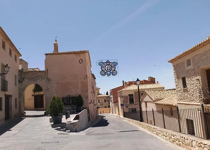 Casa De Piedra Recien Reformada Luna Rosa
